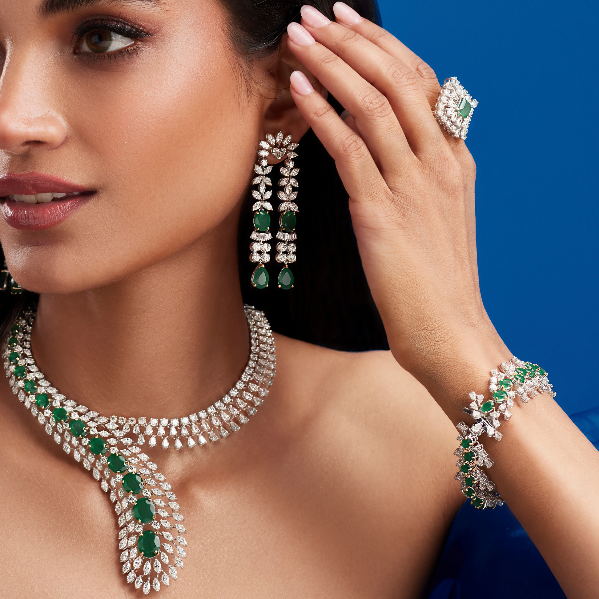 Emerald Cascade Diamond Set – Necklace & Earrings